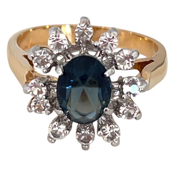 Vintage 1980s Blue Crystal Cluster Ring Size 8 Blue Floral  Vintage 1980s Blue Crystal Cluster Ring Size 7 Blue Floral Gold Plated - 10N